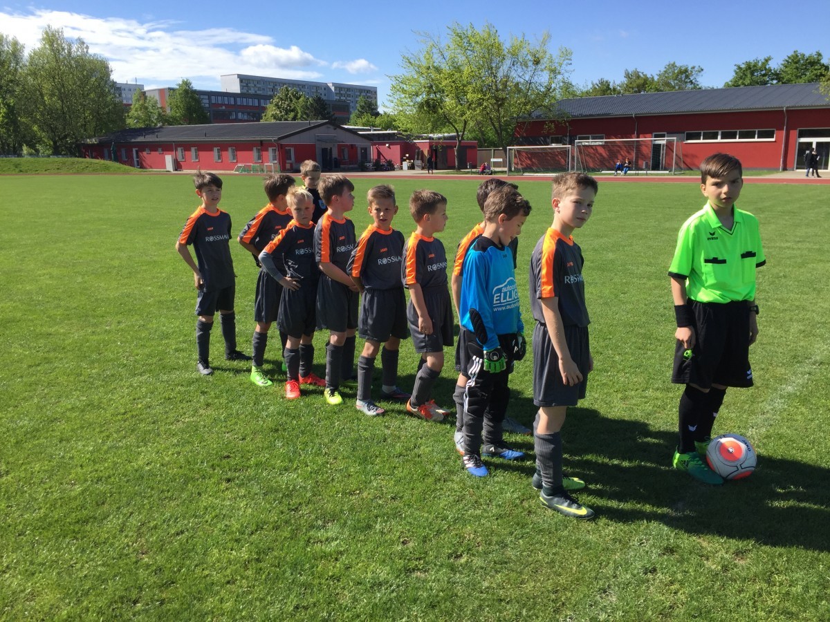 E- Junioren klettern auf Platz 6. in der Kreisoberliga