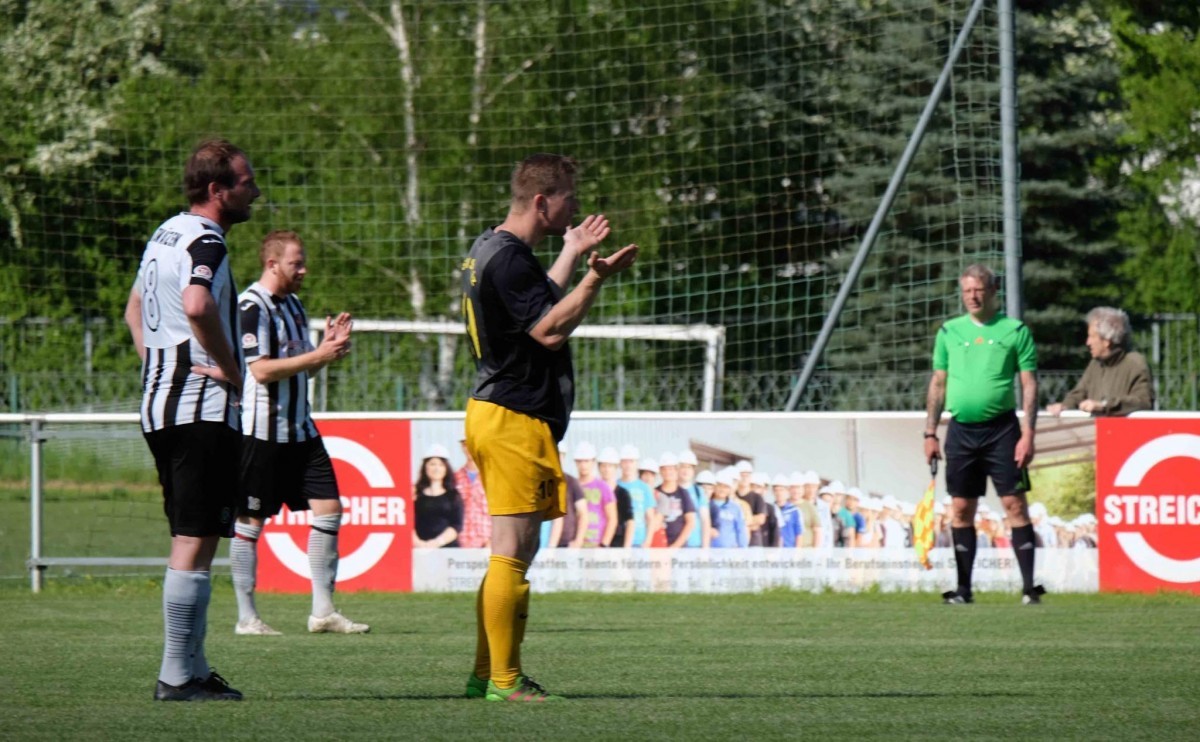 Ein Spiel - zwei Meinungen: (Bericht SV Jena-Zwätzen)