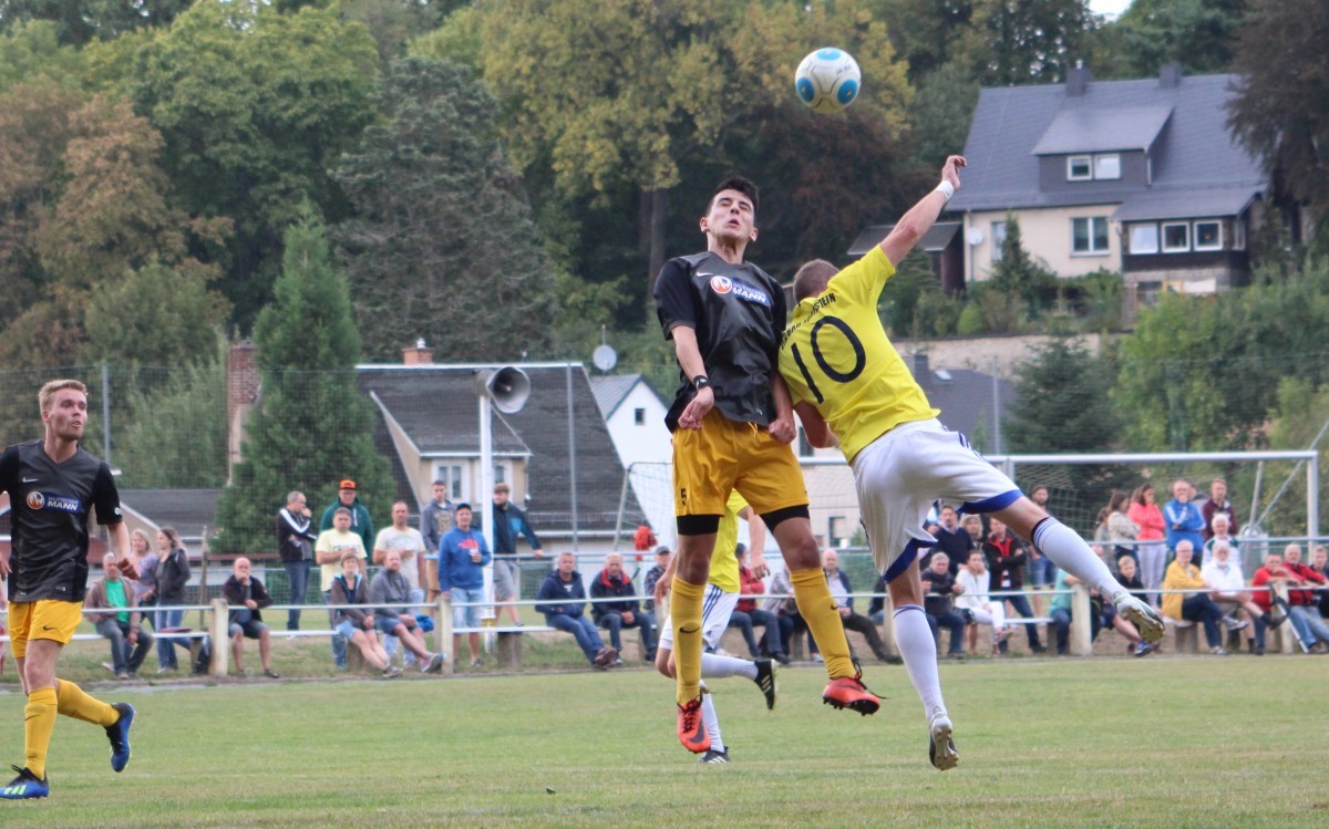 Fotos sind online: FSV Schleiz gegen VfR Bad Lobenstein
