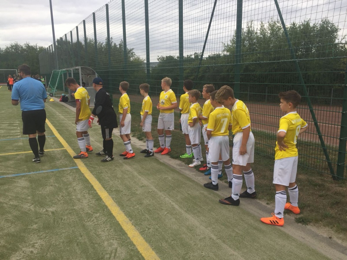 Drei Punkte in Zwätzen