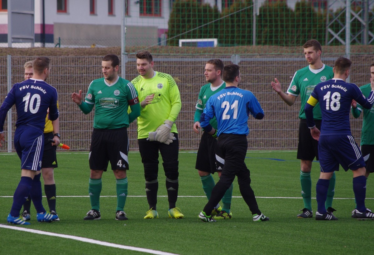 Ein Spiel - zwei Meinungen:(Bericht FC Steinbach-Hallenberg)