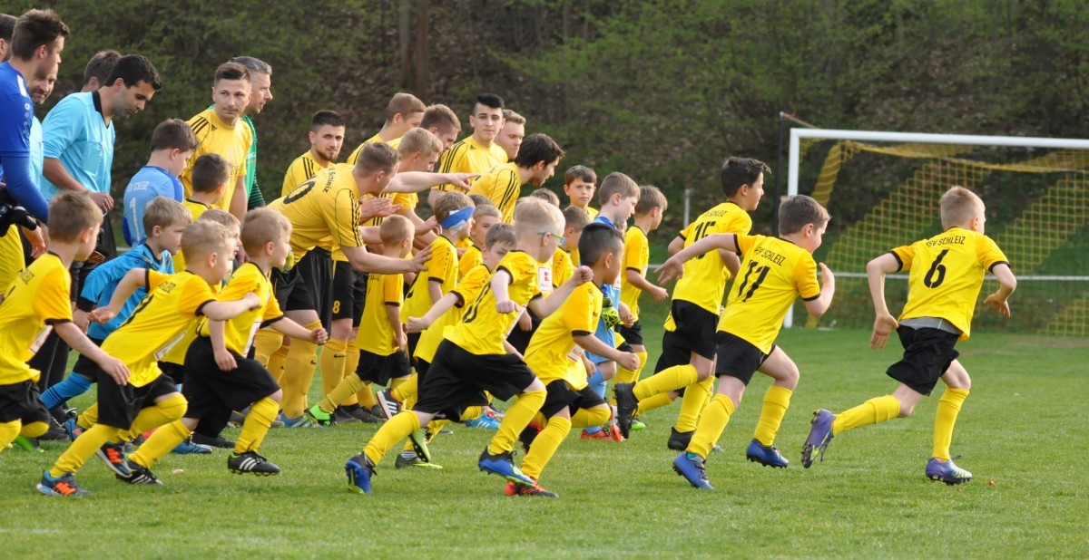 Fotos sind online: FSV Schleiz gegen VFC Plauen