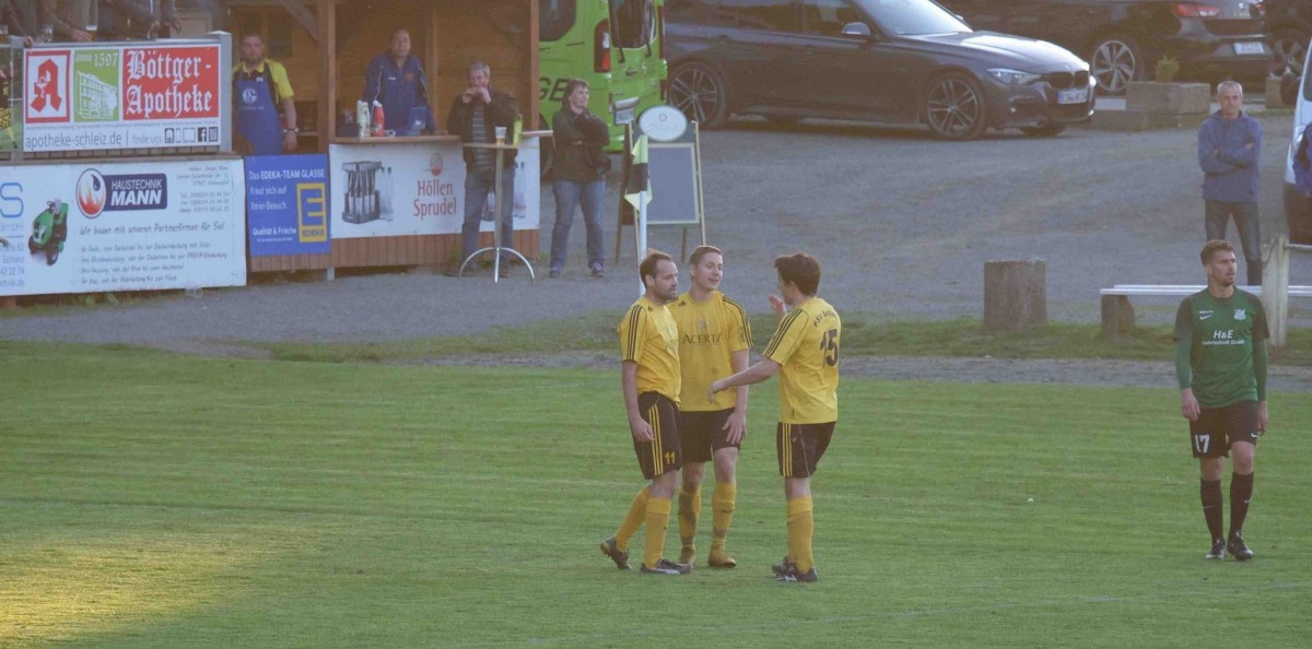 Fotos sind online: FSV Schleiz -FSV GW Stadtroda