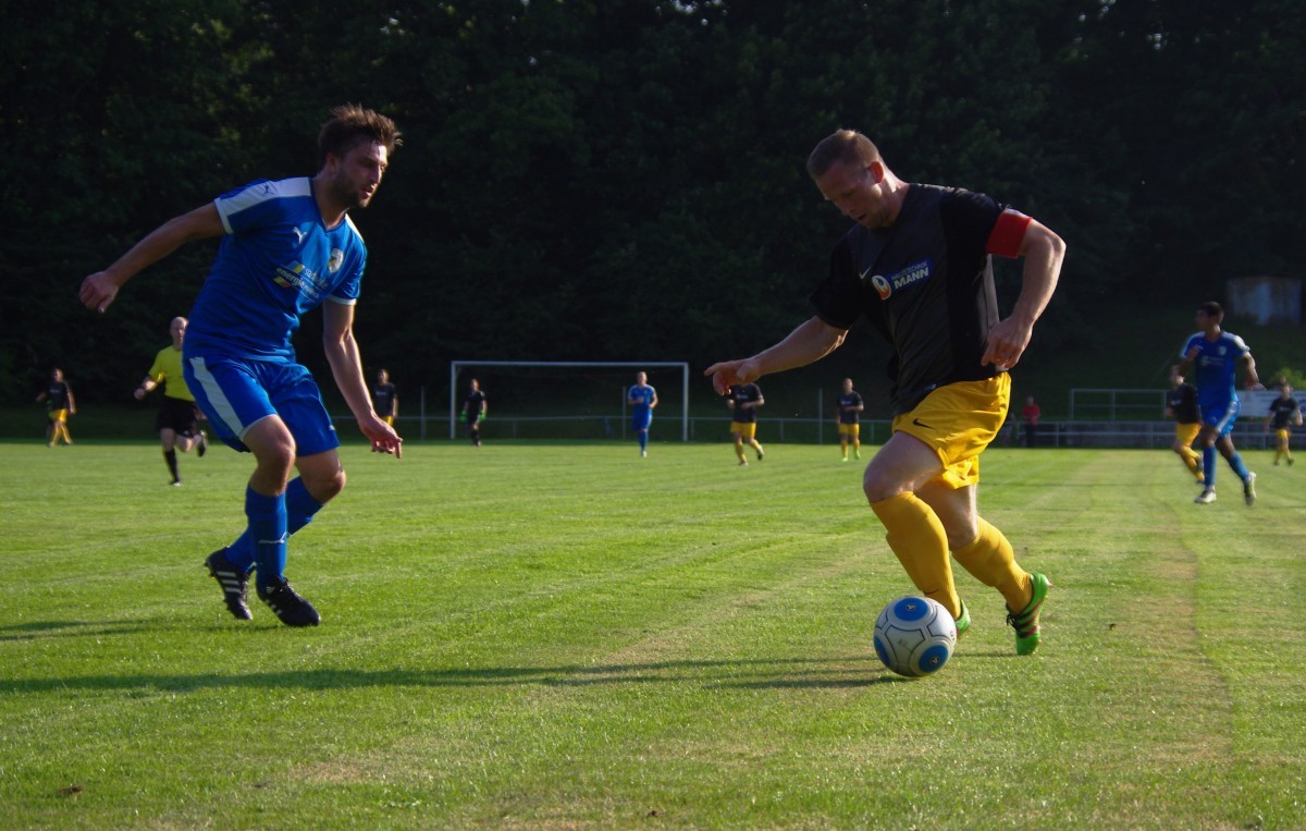 FC Carl Zeiss Jena II kommt zum Probelauf für das Pokalspiel