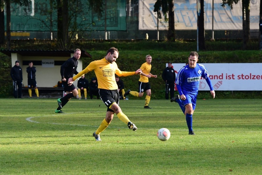 Fotos sind online: FSV Schleiz - SV Schott Jena II