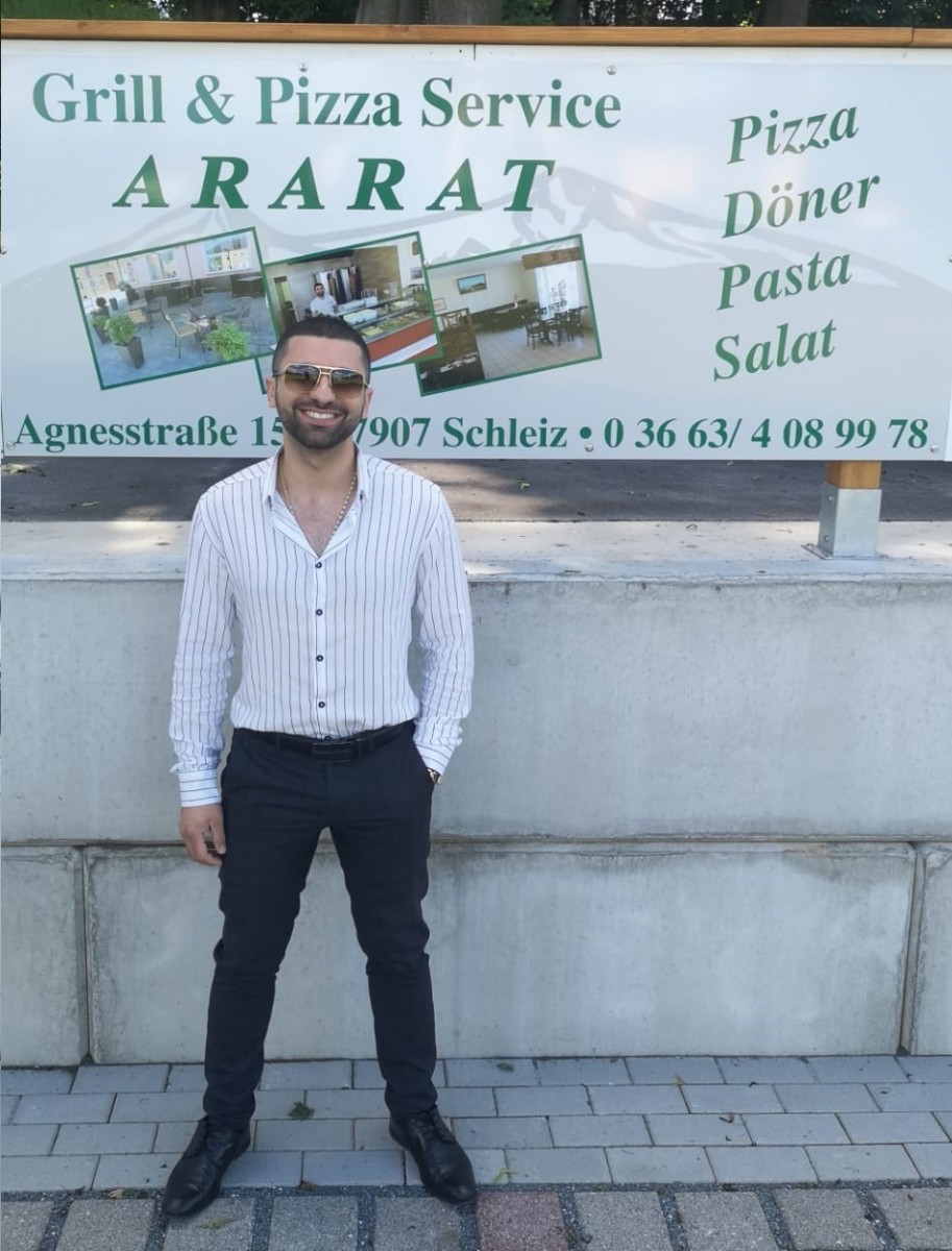 Pizza und Grill Service Ararat unterstützt den FSV Schleiz