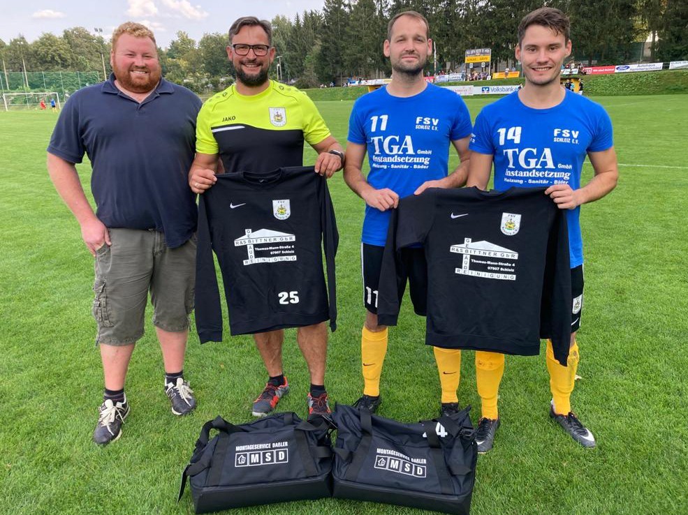 Gebäudereinigung Bittner und Montageservice Daßler rüsten FSV-Erste aus