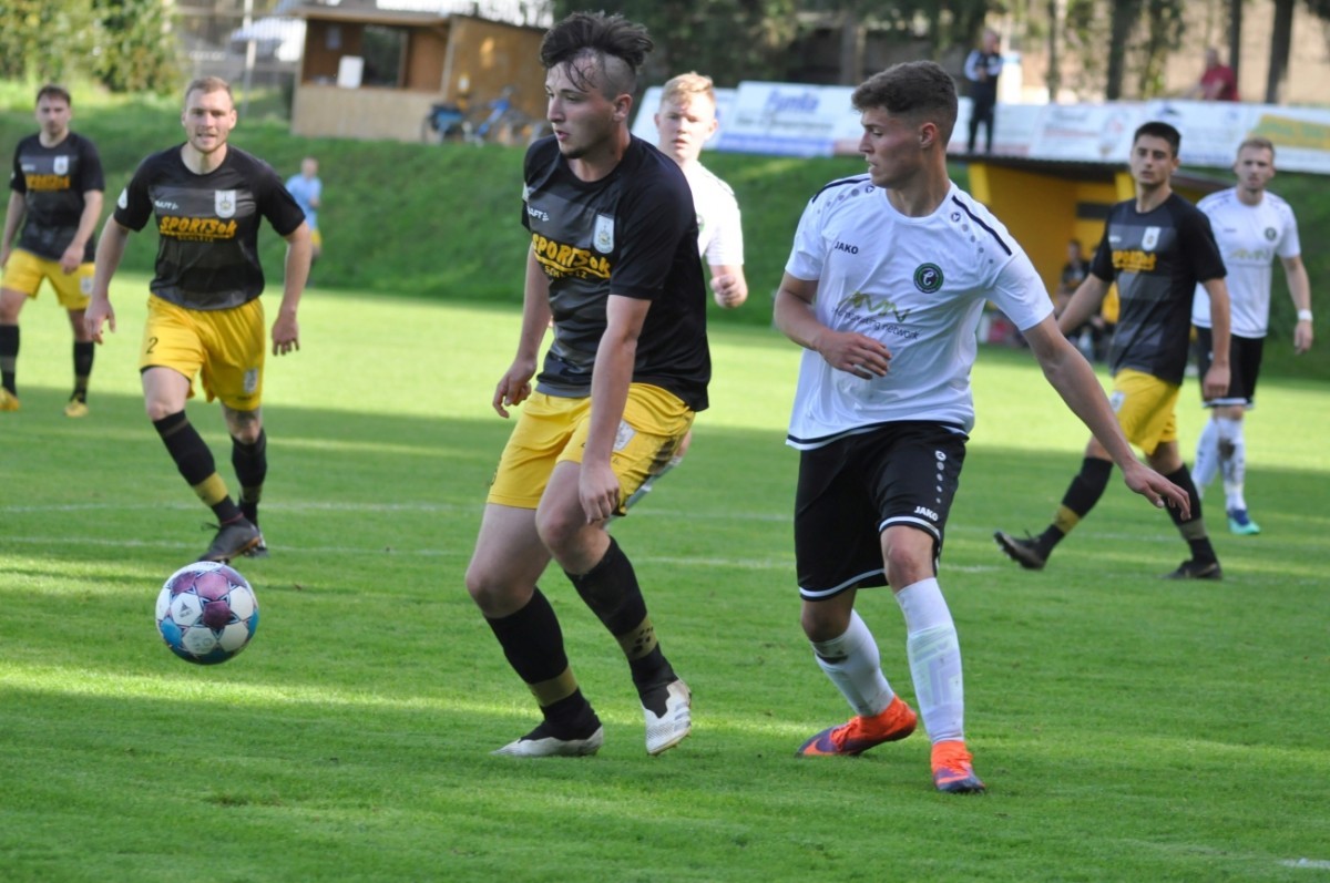 Kreisliga-Fußball am Limit: FSV Schleiz II mit 19 Punktspielen in 17 Wochen