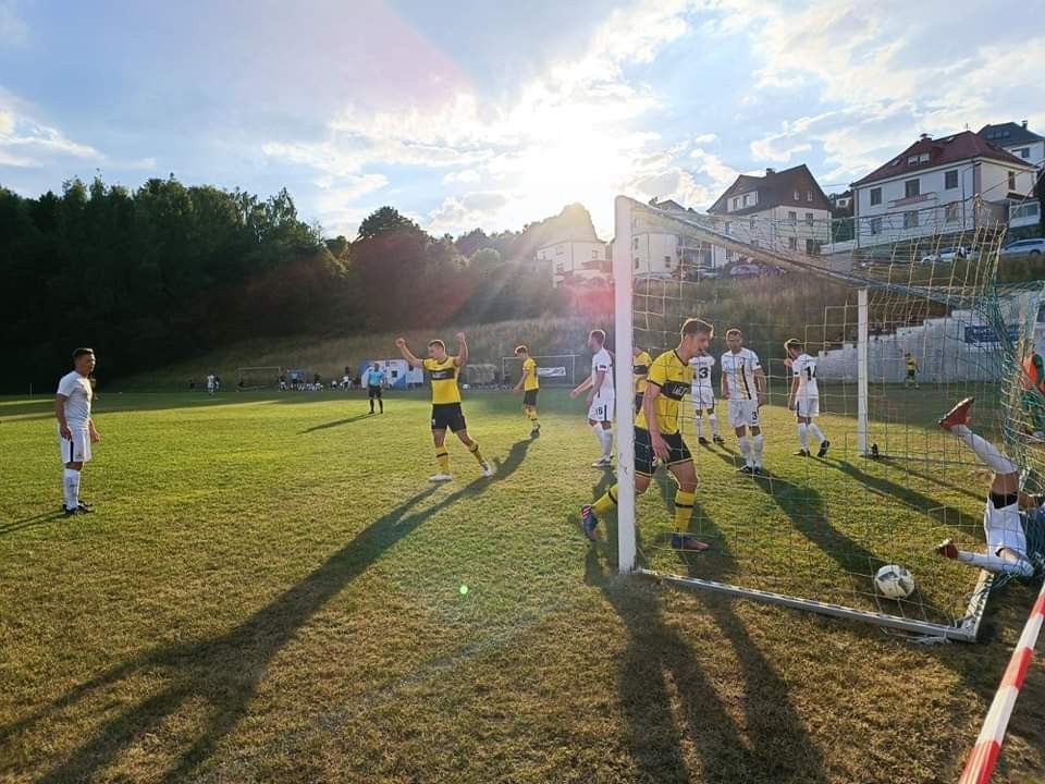 Oberligist VFC Plauen gibt FSV Schleiz klar das Nachsehen