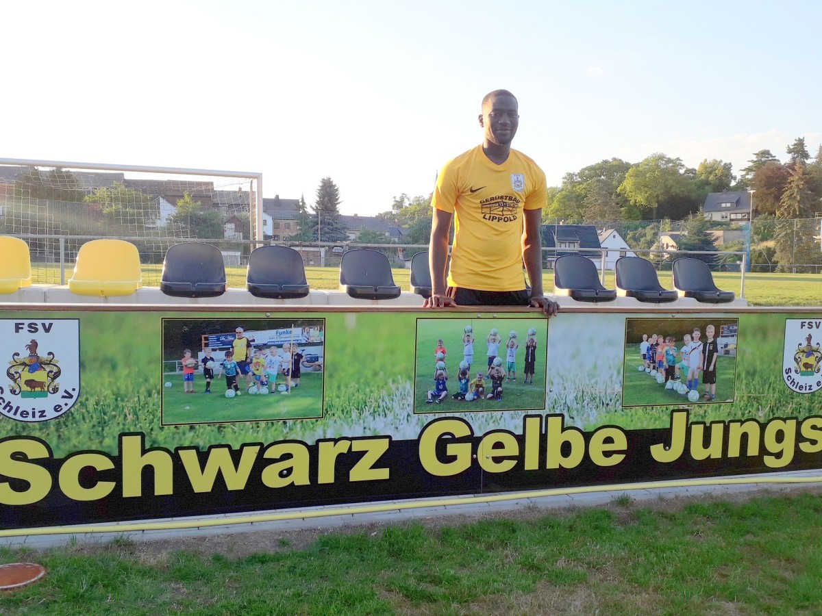 Wohlfühlmensch & Gerisch-Pohl-Porst-Hybrid: Samba Fatajo stürmt künftig beim FSV