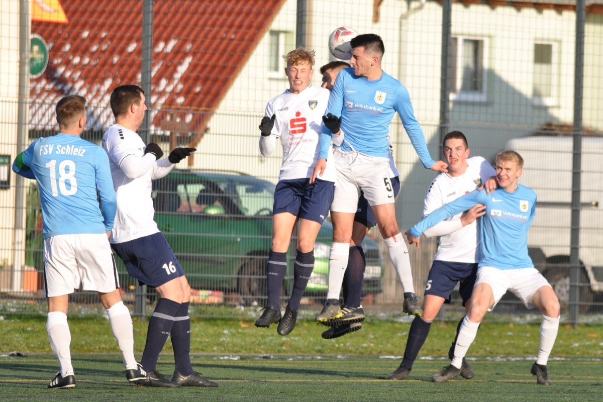 Derby light zum Jahresauftakt: Meister FC Thüringen Weida erwartet FSV Schleiz