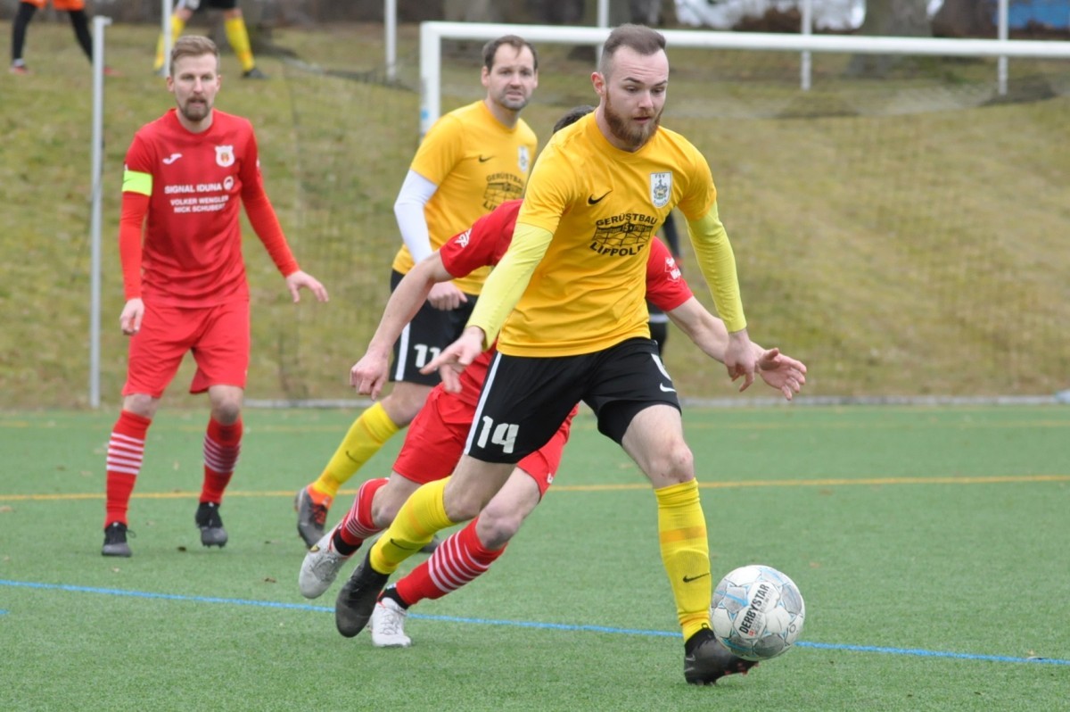 Weidaer Abschlussschwäche verhindert höhere Klatsche für den FSV Schleiz