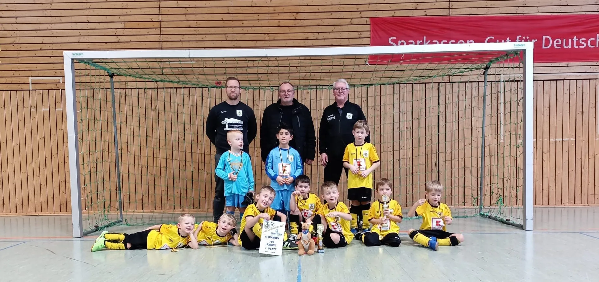 Schleizer Bambini gewinnen Heimturnier vor toller Kulisse