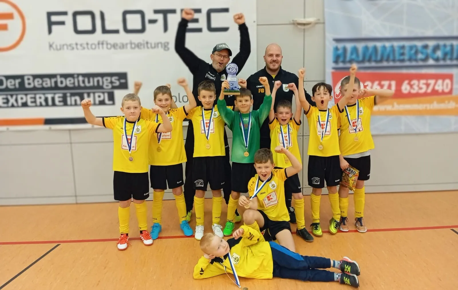 Budenzauber beim „Budenzauber“: Platz 3 für die schwarz-gelbe F