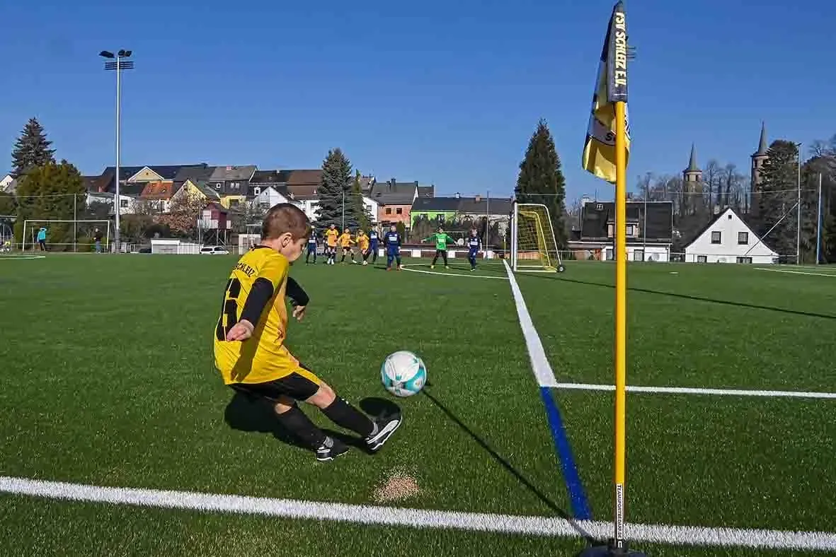 Tormaschine auf Hochtouren: E feiert klaren Heimerfolg gegen den JFC Saale-Orla
