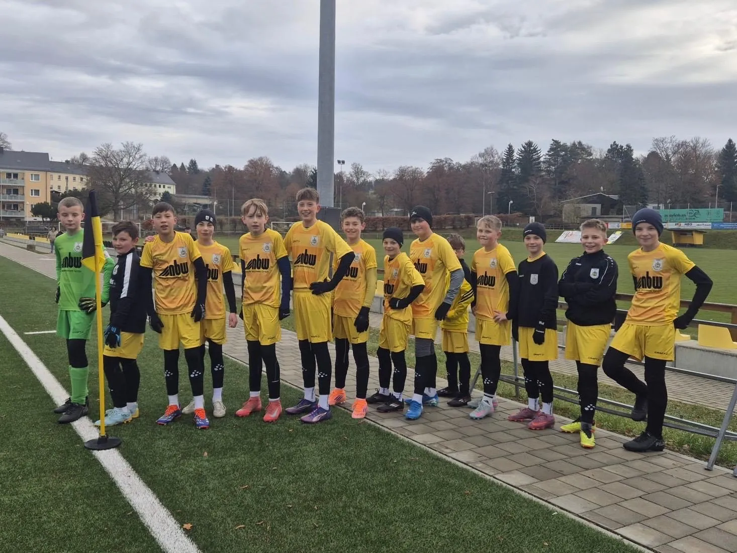 Unglückliche Niederlage im Derby