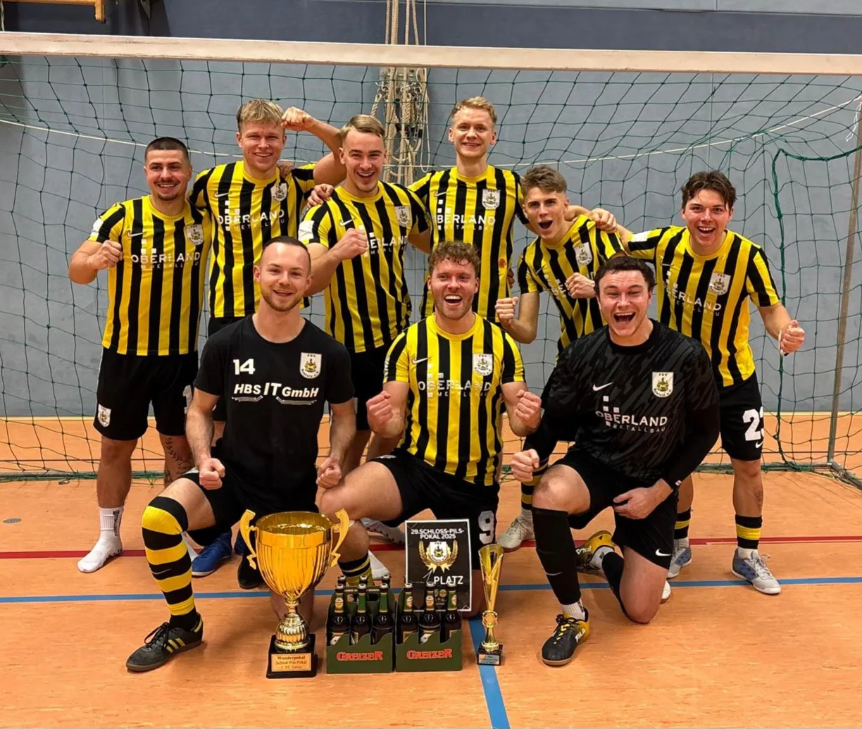 FSV Schleiz siegt beim 29. Schloss-Pils-Pokal in Greiz – und strebt nach mehr