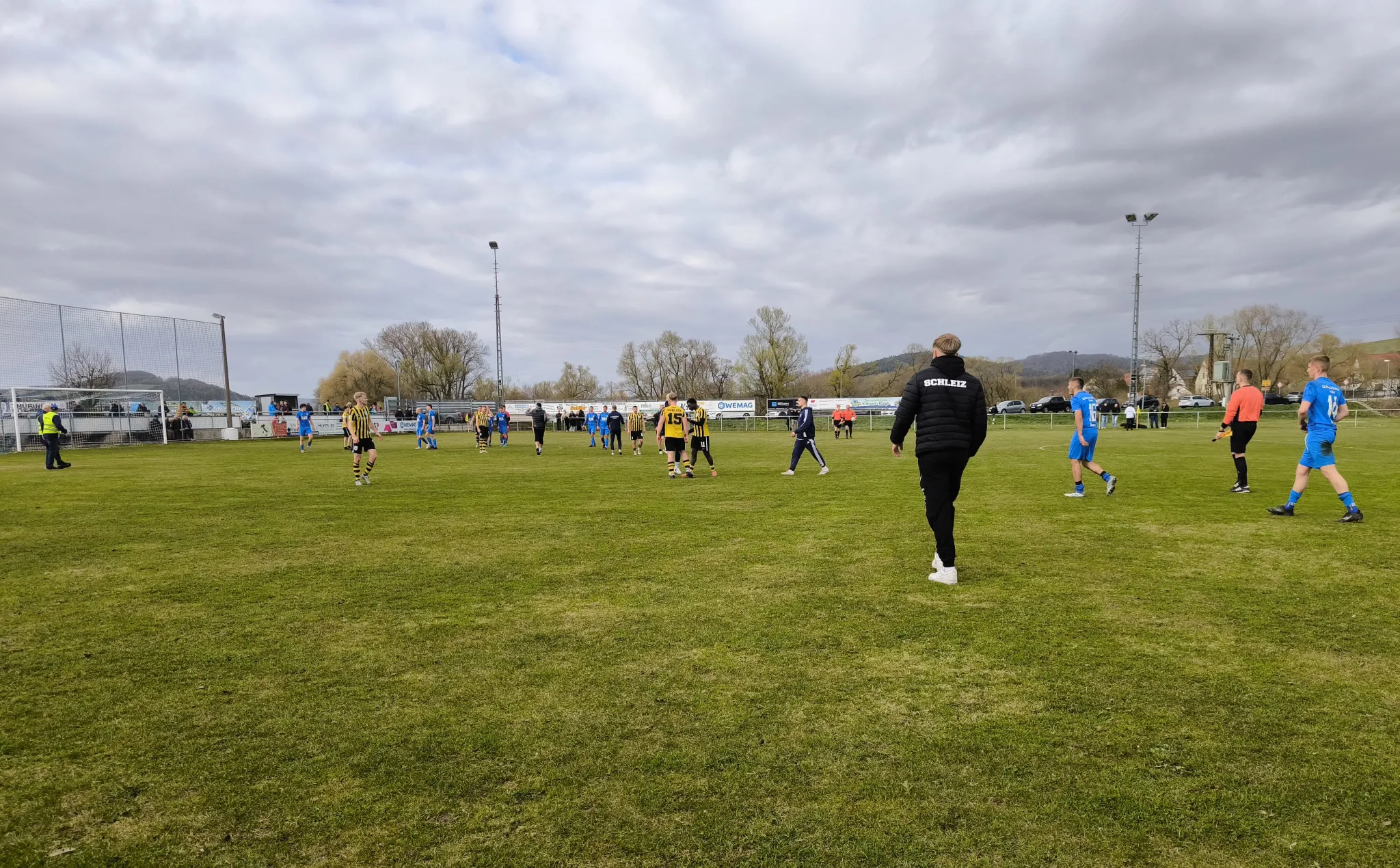 Surreale Spielleitung sondergleichen: Niederlage im Nachholer beim SV Borsch