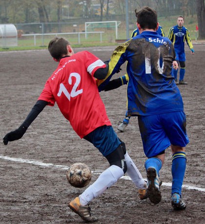 Kampf,Schlamm,Wille,Teamgeist- Sieg