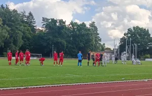 Eine Runde weiter: Zweite landet Lucky Punch in Unterzahl