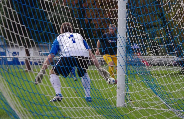 8. Spieltag LK: Blau-Weiß Neustadt - FSV Schleiz