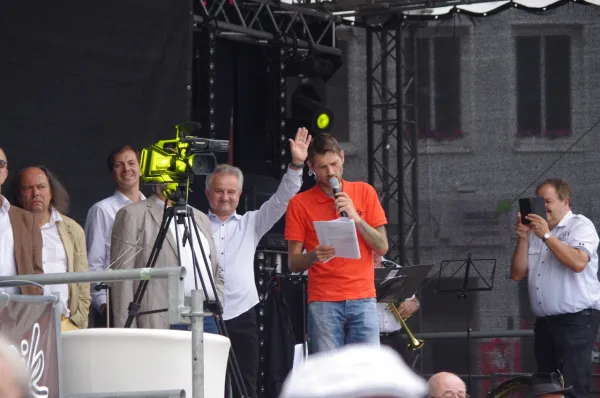 Festumzug: 725 Jahre Stadtrecht (L. Broßmann)