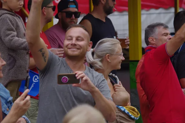 Festumzug: 725 Jahre Stadtrecht (L. Broßmann)