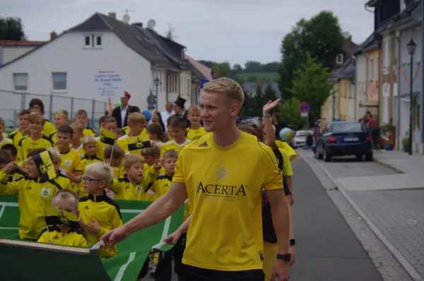 Festumzug: 725 Jahre Stadtrecht (L. Broßmann)
