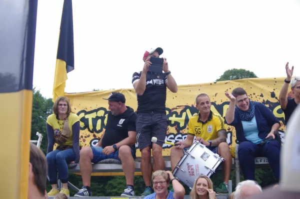 Festumzug: 725 Jahre Stadtrecht (L. Broßmann)