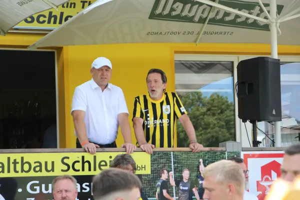 Kunstrasen-Einweihung am Fasanengarten