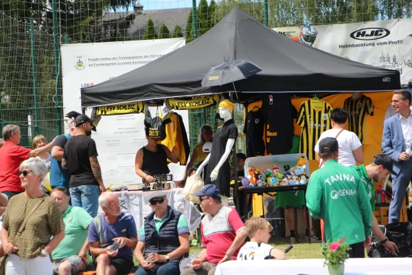 Kunstrasen-Einweihung am Fasanengarten