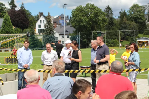 Kunstrasen-Einweihung am Fasanengarten