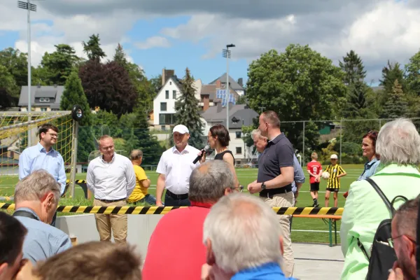 Kunstrasen-Einweihung am Fasanengarten