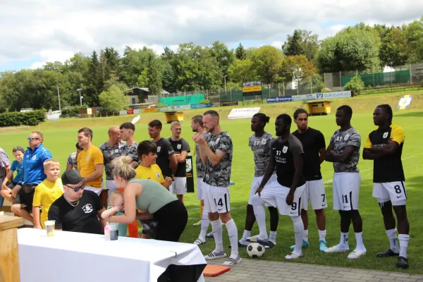 Kunstrasen-Einweihung am Fasanengarten