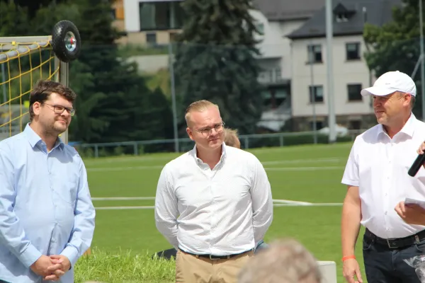 Kunstrasen-Einweihung am Fasanengarten