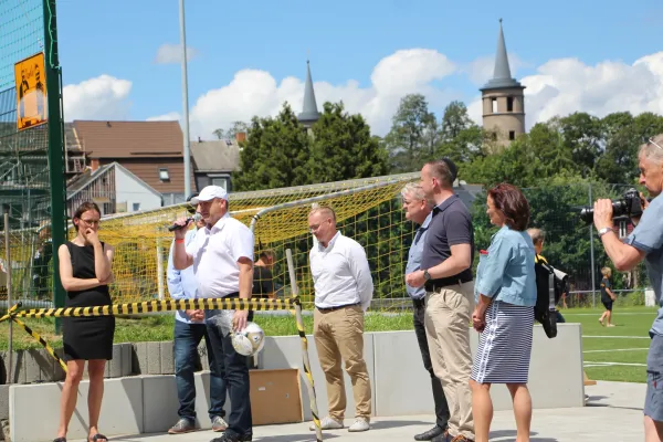 Kunstrasen-Einweihung am Fasanengarten