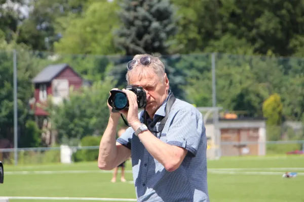 Kunstrasen-Einweihung am Fasanengarten