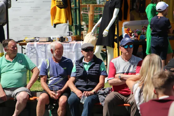 Kunstrasen-Einweihung am Fasanengarten