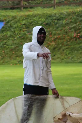 Arbeitseinsatz 'Herbstlaub' I