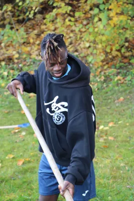 Arbeitseinsatz 'Herbstlaub' I