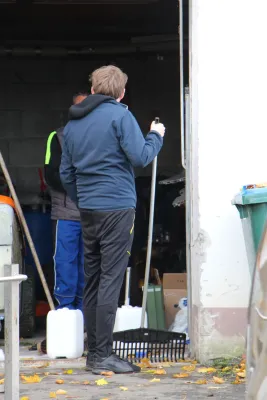 Arbeitseinsatz 'Herbstlaub' I